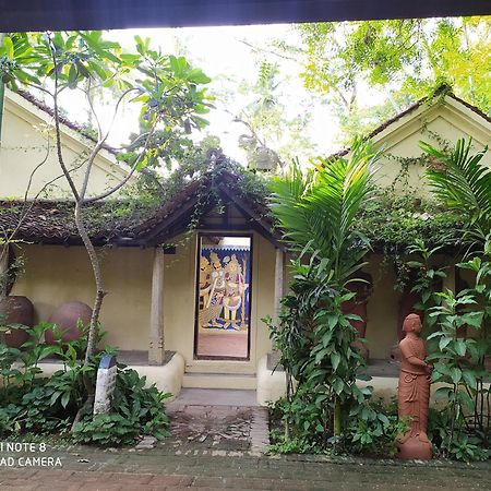 Indeco Hoteles Swamimalai Kumbakonam Exterior foto