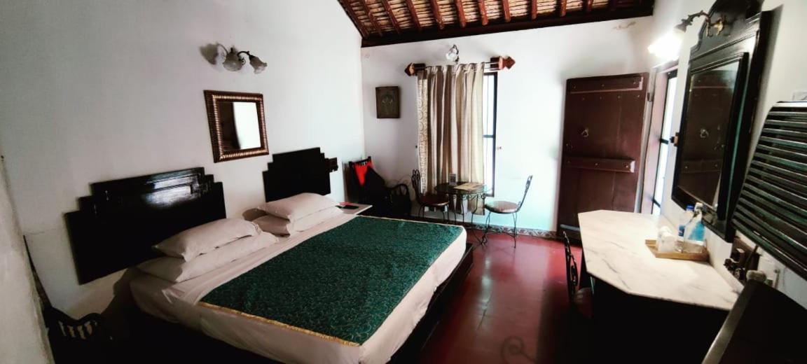 Indeco Hoteles Swamimalai Kumbakonam Exterior foto